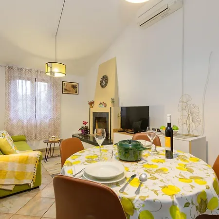 Greta Apartment Premantura